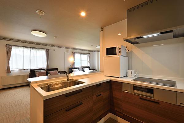 Hotel Takimoto Yamanouchi  Buitenkant foto