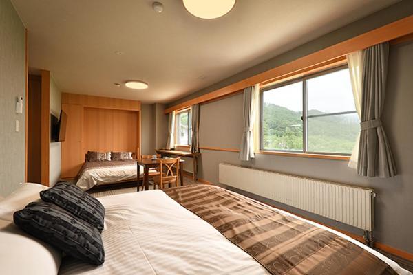 Hotel Takimoto Yamanouchi  Buitenkant foto