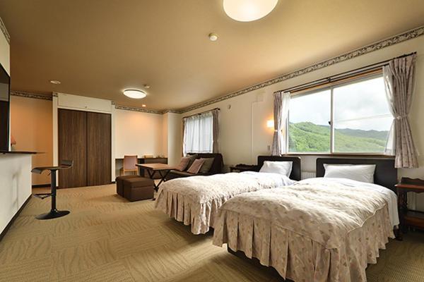 Hotel Takimoto Yamanouchi  Buitenkant foto